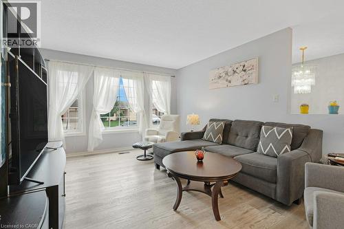 94 Dawn Crescent, Cambridge, ON 