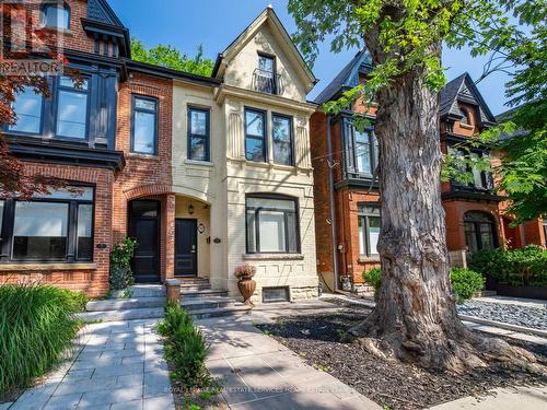 60 BOSWELL AVENUE , Toronto, Ontario M5R 1M4