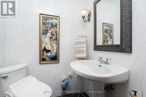 2221 Greenhurst Avenue, Mississauga, ON 
