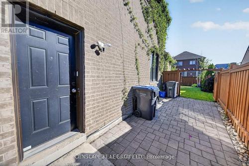 2 - 33 ANDRETTI CRESCENT , Brampton, Ontario L6X 5G6 2
