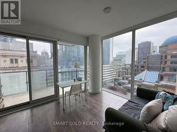903 - 15 GRENVILLE STREET Toronto, ON M4Y 0B9