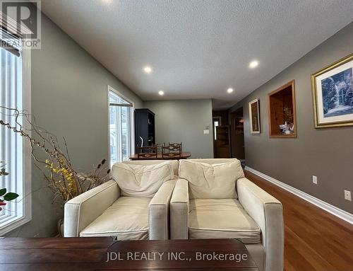 BEDROOM A MAIN FLOOR - 110 ROBINSON ST STREET , Markham, Ontario L3P 1P1 4