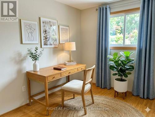 UPPER - 30 SAN REMO DRIVE , Hamilton, Ontario L9C 5N3 5