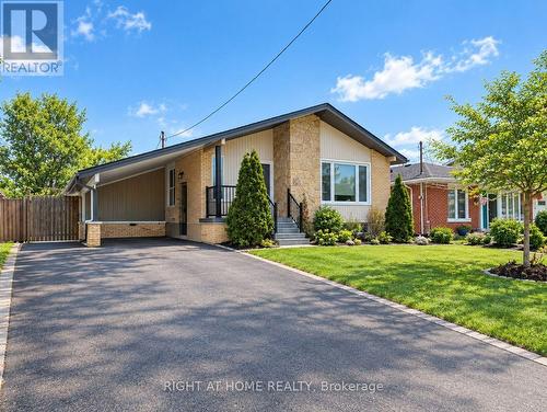 UPPER - 30 SAN REMO DRIVE , Hamilton, Ontario L9C 5N3