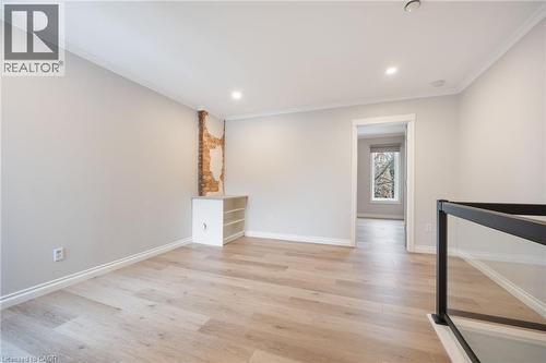345 MACNAB Street N Unit# upper , Hamilton, Ontario L8L 1K8 2