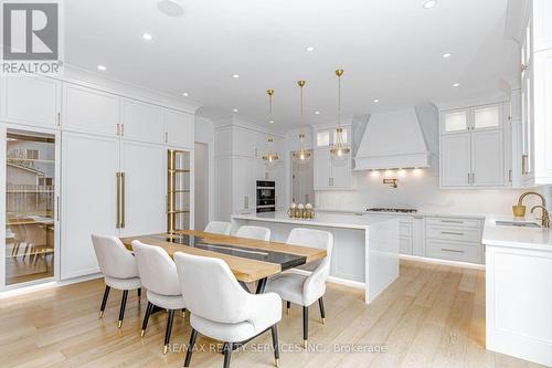 94 Vista Boulevard, Mississauga, ON 