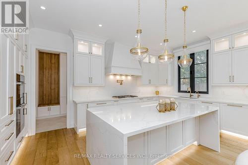 94 Vista Boulevard, Mississauga, ON 