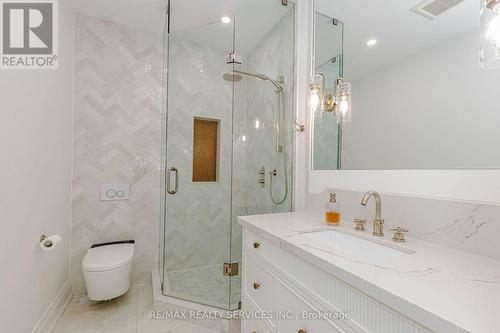 94 Vista Boulevard, Mississauga, ON 