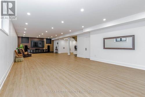 94 Vista Boulevard, Mississauga, ON 