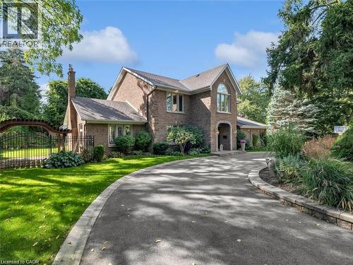 214 LOVERS Lane , Ancaster, Ontario L9G 1G8 2