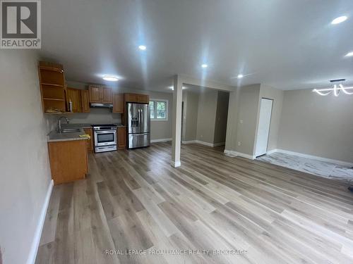 462 CORONATION BOULEVARD , Loyalist (Amherstview), Ontario K7M 5P9 5
