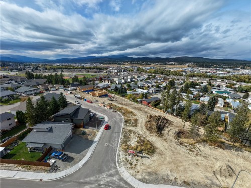Eagle Ridge Crescent, Cranbrook, BC 