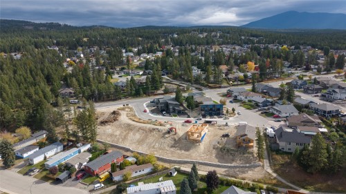 Eagle Ridge Crescent, Cranbrook, BC 