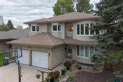 164 Hillmartin DR  Winnipeg, MB R3T 5L5