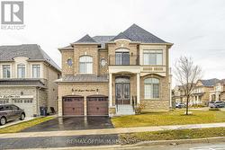 80 ROYAL WEST DRIVE  Brampton, ON L6X 1A2