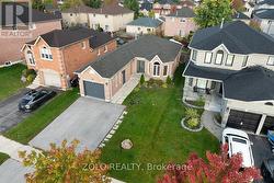 16 ESTHER DRIVE Barrie, ON L4N 0X8