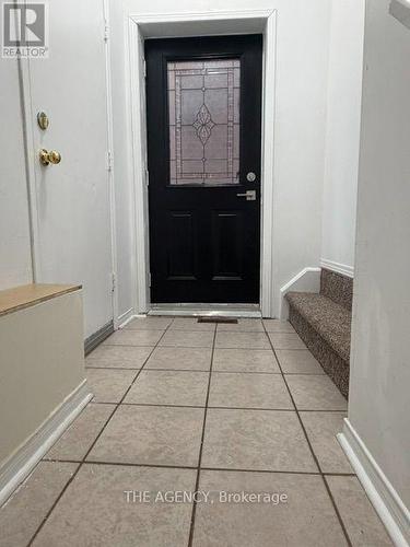 BSMT - 584 DOUBLETREE LANE , Newmarket, Ontario L3X 2K6