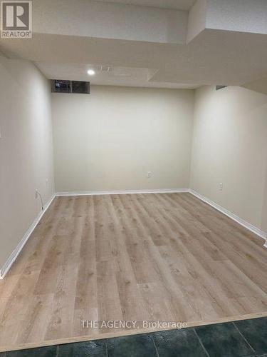 BSMT - 584 DOUBLETREE LANE , Newmarket, Ontario L3X 2K6 4