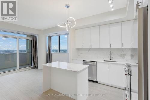2018 - 9000 JANE STREET , Vaughan, Ontario L4K 0M6 2