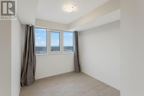2018 - 9000 JANE STREET , Vaughan, Ontario L4K 0M6 3