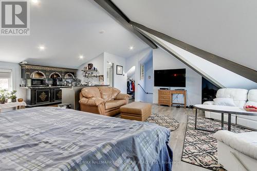 303 LAKE DR EAST APT A DRIVE , Georgina, Ontario L0E 1S0 5