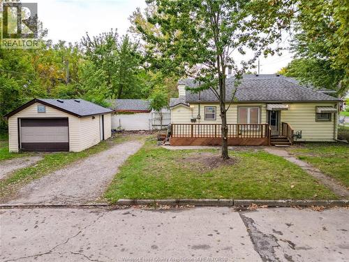 3605 BLOOMFIELD  Windsor, ON N9C 1S1