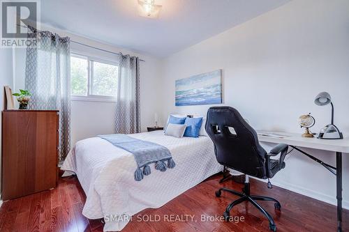 857 Messenger Meadow Drive, Mississauga, ON 