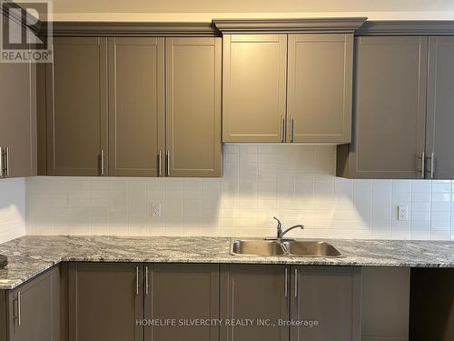 76 BAKER STREET , Thorold, Ontario L2V 0N1 5