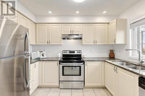 22 Benjamin Way, Whitby, ON 