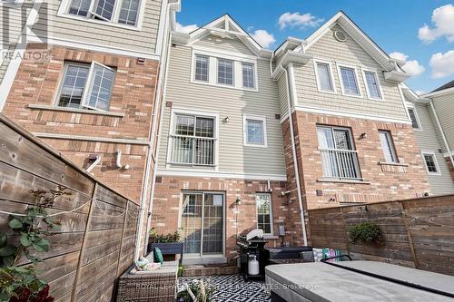 22 Benjamin Way, Whitby, ON 