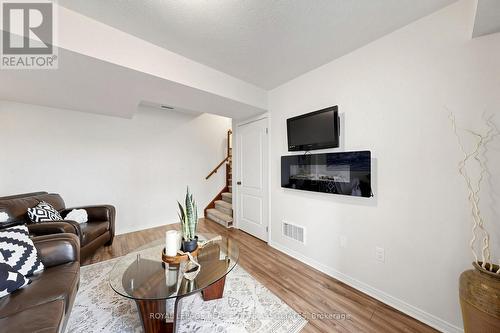 22 Benjamin Way, Whitby, ON 