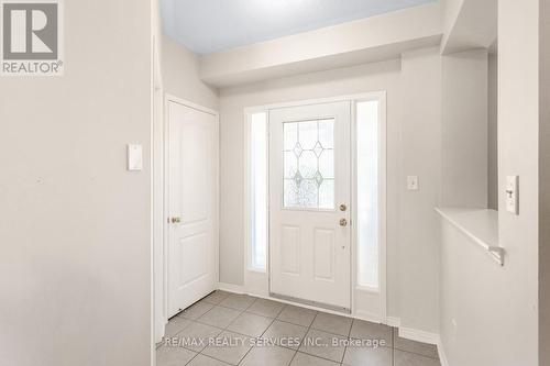 5 DOLLERY GATE , Ajax, Ontario L1T 0G6 4