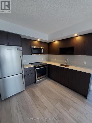 2308 - 225 VILLAGE GREEN SQUARE , Toronto, Ontario M1S 0L7 4