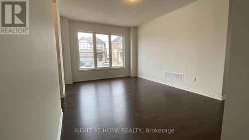 245 MADELAINE DRIVE , Barrie, Ontario L9S 2Z4 3