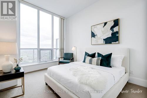 PH5 - 15 VIKING LANE , Toronto, Ontario M9B 0A3 4