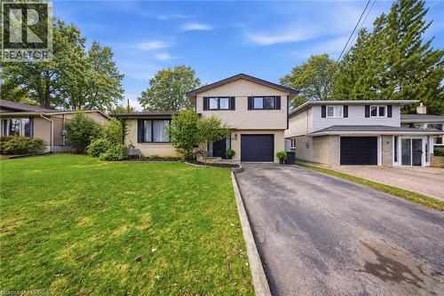 29 ALLWOOD Street  Brantford, ON N3R 2V2