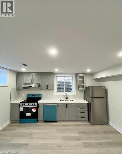 27 WILLIAM NADOR Street Unit# Lower , Kitchener, Ontario N2R 0S3 3