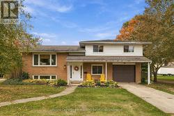 11 WILLIAM STREET N  Minto, ON N0G 1M0