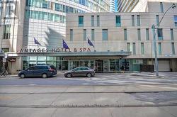 911 - 210 VICTORIA STREET Toronto, ON M5B 2R3