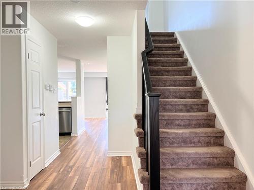 46 RENFREW Street , Kitchener, Ontario N2R 0G5 4