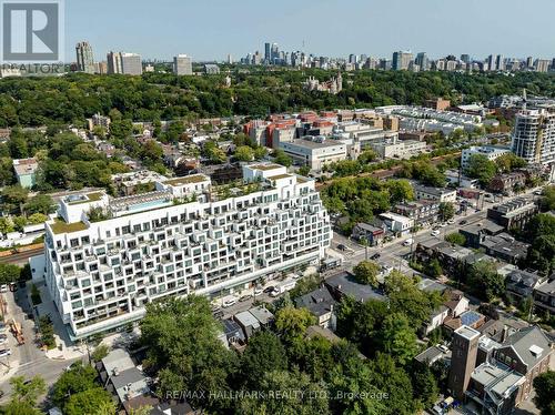 520 - 280 HOWLAND AVENUE , Toronto, Ontario M5R 0C3 2