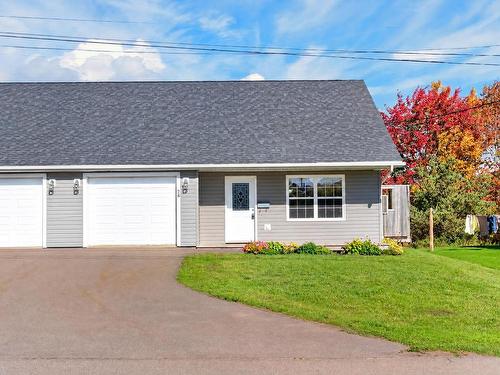 26 STEPHANIE Drive  Cornwall, PE C0A 1H4