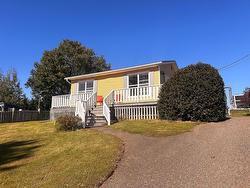 16 Allen Street  North Rustico, PE C0A 1X0
