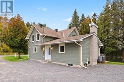 877 ST FELIX ROAD  Clarence-Rockland, ON K0A 2A0