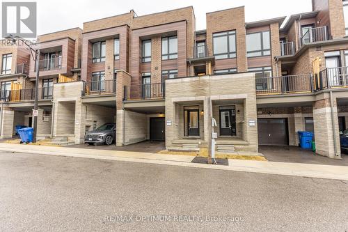 15 GUNTON STREET , Aurora, Ontario L4G 4A9 3