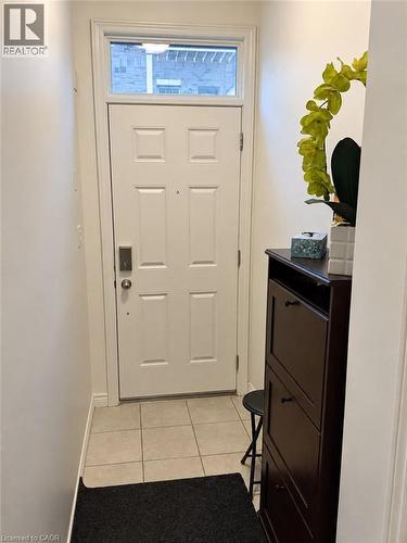 9 Hyde Park Mews, Kitchener, ON 