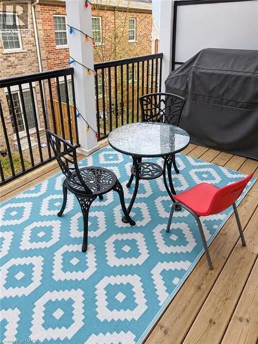 9 Hyde Park Mews, Kitchener, ON 