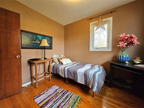 201 Wordsworth Way, Winnipeg, MB 