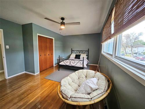 201 Wordsworth Way, Winnipeg, MB 