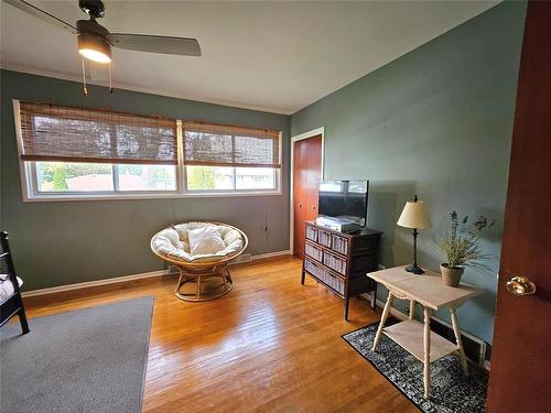 201 Wordsworth Way, Winnipeg, MB 